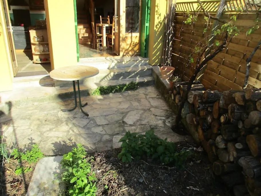 Holiday home Chaleur Des Bois Du Quercy Villa Montcuq